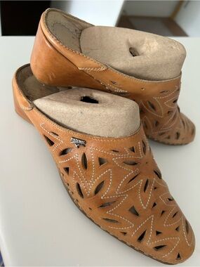 PIKOLINOS Tan Leather Cutout Slip-On Clog Mules